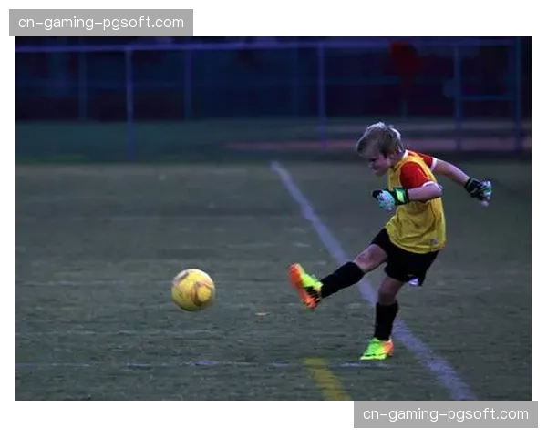 布莱顿杜布拉夫卡大脚开球 门球策略引领变革